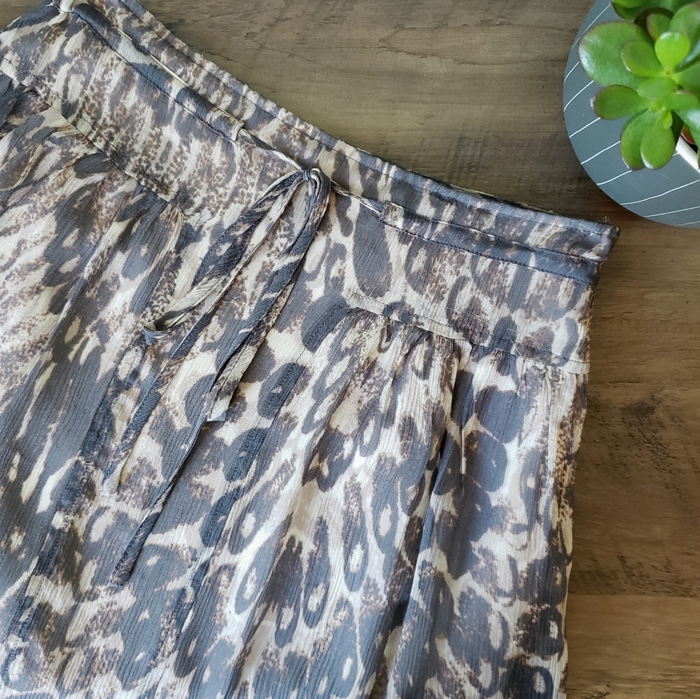 Club Monaco Organic Print Silk Skirt
